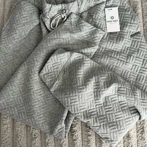 Nine West Light Gray Textured Pants